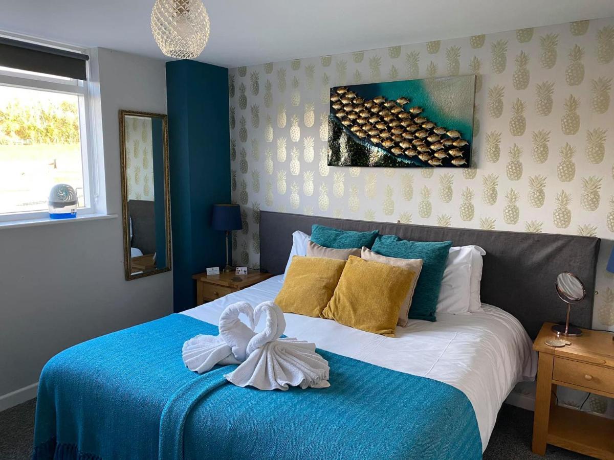 The Riverside Inn Saltford Εξωτερικό φωτογραφία