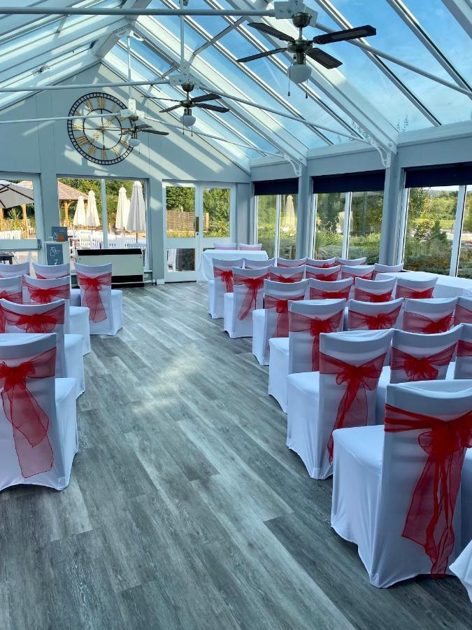 The Riverside Inn Saltford Εξωτερικό φωτογραφία