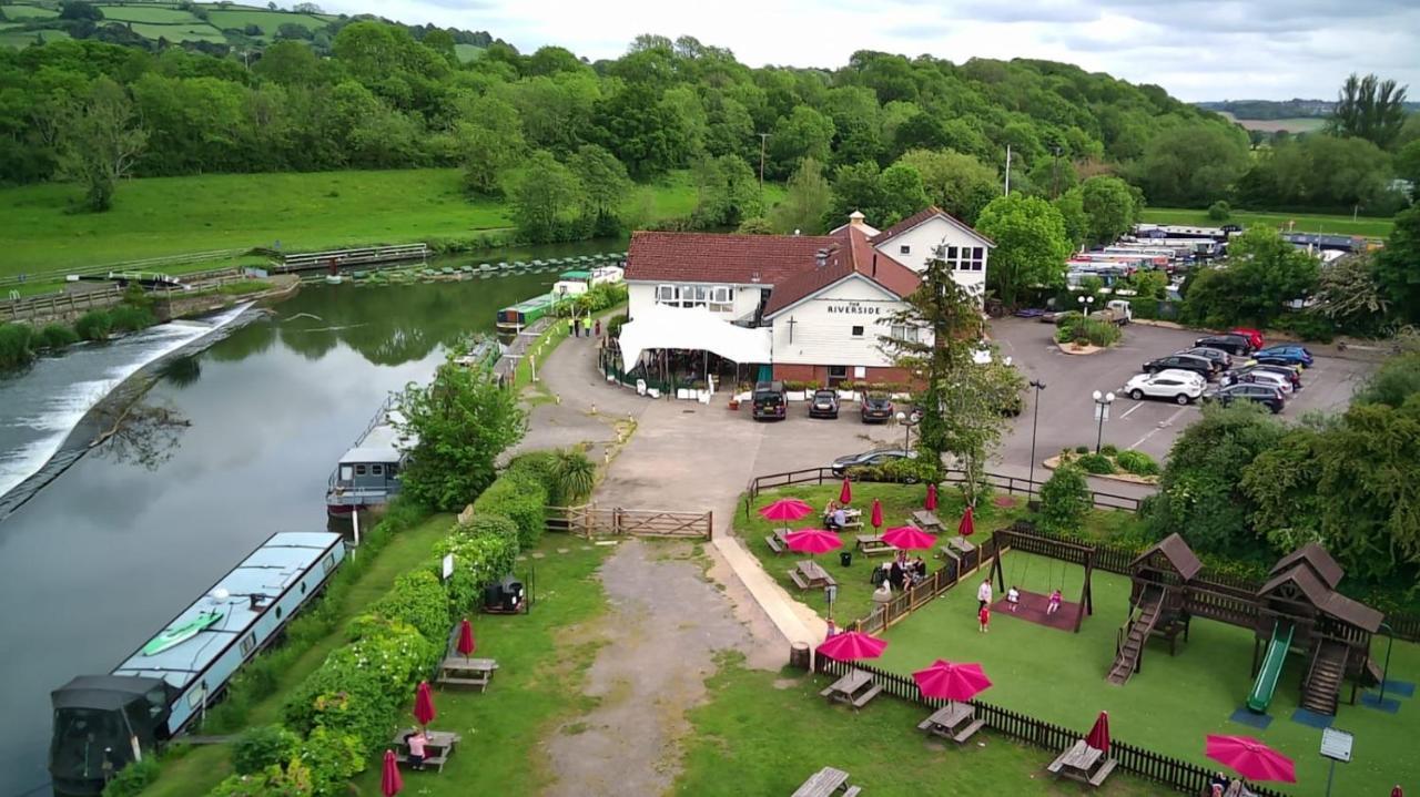 The Riverside Inn Saltford Εξωτερικό φωτογραφία