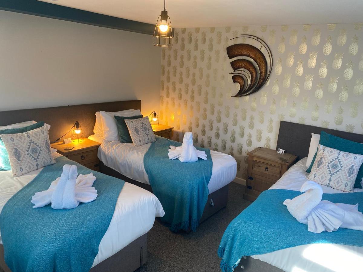 The Riverside Inn Saltford Εξωτερικό φωτογραφία