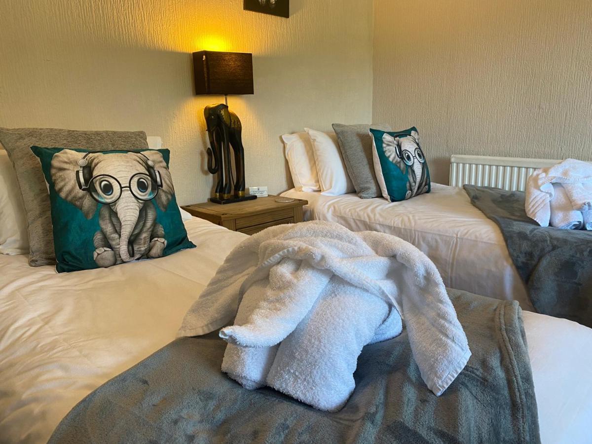 The Riverside Inn Saltford Εξωτερικό φωτογραφία